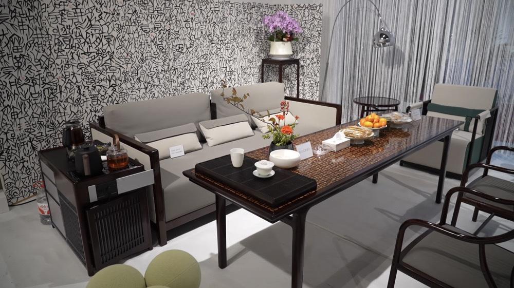 第十八届中国（东阳）木雕竹编工艺美术博览会开幕首届“百工杯”全屋木质家居设计创作大赛颁奖活动举行(图3)