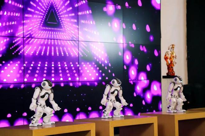 当AI遇见生活美学：深圳这场沉浸式大展重新定义“家的温度”(图3)