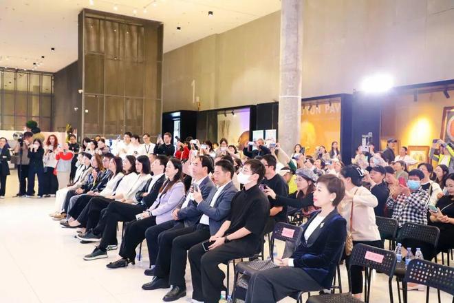 当AI遇见生活美学：深圳这场沉浸式大展重新定义“家的温度”(图7)