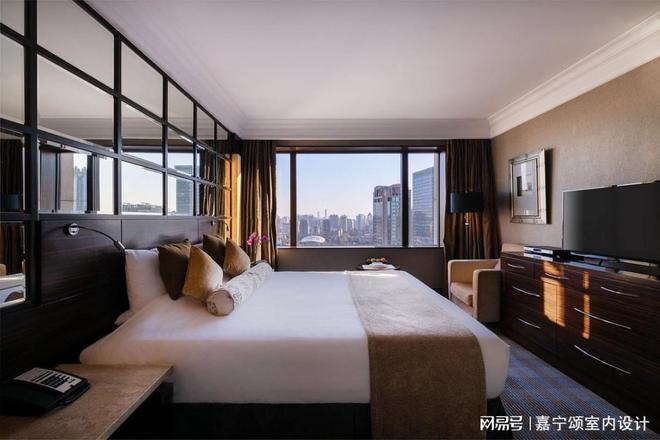 kaiyun网站：【伍一艾酒店软装】泉州酒店软装：衣柜青铜拉手藏着海丝密码？(图3)