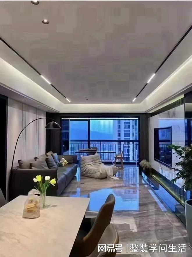 kaiyun：积家装饰定义理想生活优雅姿态