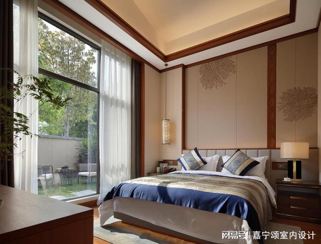 kaiyun网站：【伍一艾酒店软装】防城港酒店软装：一盏玻璃灯罩竟点亮滨海格调(图3)