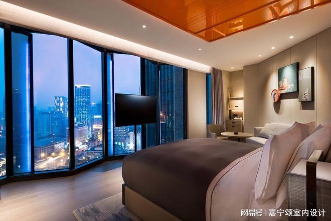 【伍一艾酒店软装】漳州酒店软装：写意仕女画如何点亮旅居美学？