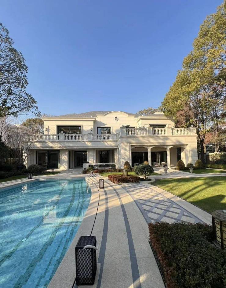 kaiyun网站：上海浦东绿宝园翡梵(网站)营销中心-绿宝园翡梵销售中心(售楼处)-售楼处电话-电话地址-价格-户型-小区环境-楼盘详情-交房时间-周边配套(图5)