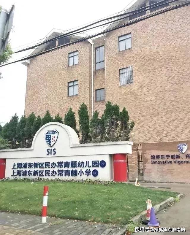 绿宝园翡梵售楼处最新发布(首页网站)绿宝园翡梵销售中心可详聊楼盘详情价格地址清晰告知配套成熟前台电话(图27)