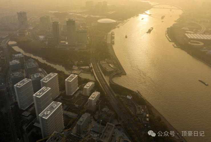 kaiyun：保利世博天悦售楼处最新发布(首页网站)上海浦东保利世博天悦销售中心可详聊楼盘详情价格地址清晰告知配套成熟前台电话(图5)