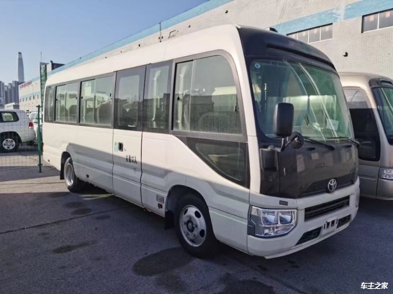 全新一代进口考斯特中东版配置动力介绍(图3)