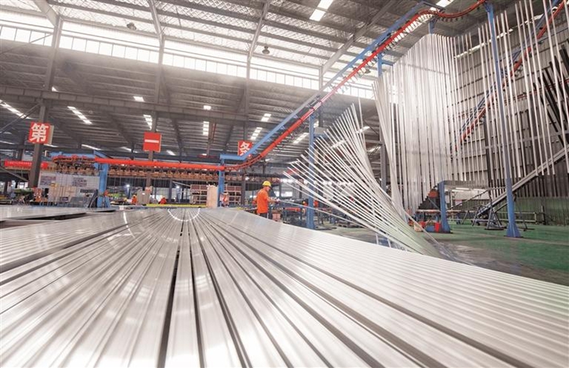 贵州水城：水火相济处拔节生长时