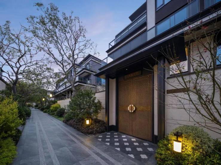 龙湖东吴原著售楼处电话(龙湖东吴原著)网站-营销中心欢迎您-楼盘详情最新价格-户型图-容积率@2026428售楼处(图11)